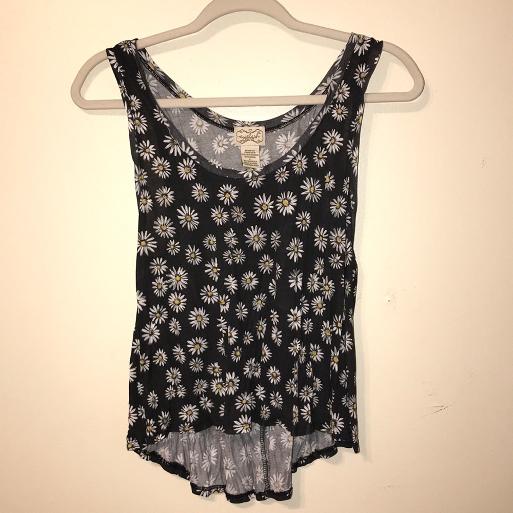 2/$10 Daisy High Low Crop Top